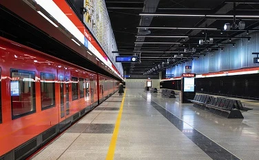 Yini okufanele uyicabangele lapho ukhetha amalambu e-Metro Station Linear Lin...