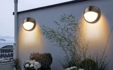 I-PIR vs. Izibani ze-Microwave Sensor Bulkhead Lights: Iyiphi Ongayikhetha?